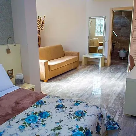 Koral Hotel 4*